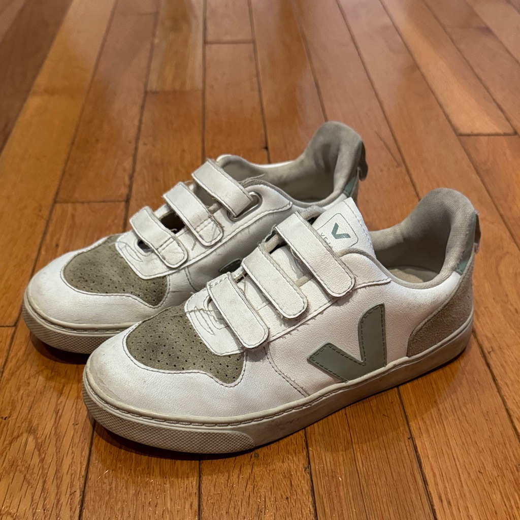 Veja Kids White And Gray Velcro Sneakers